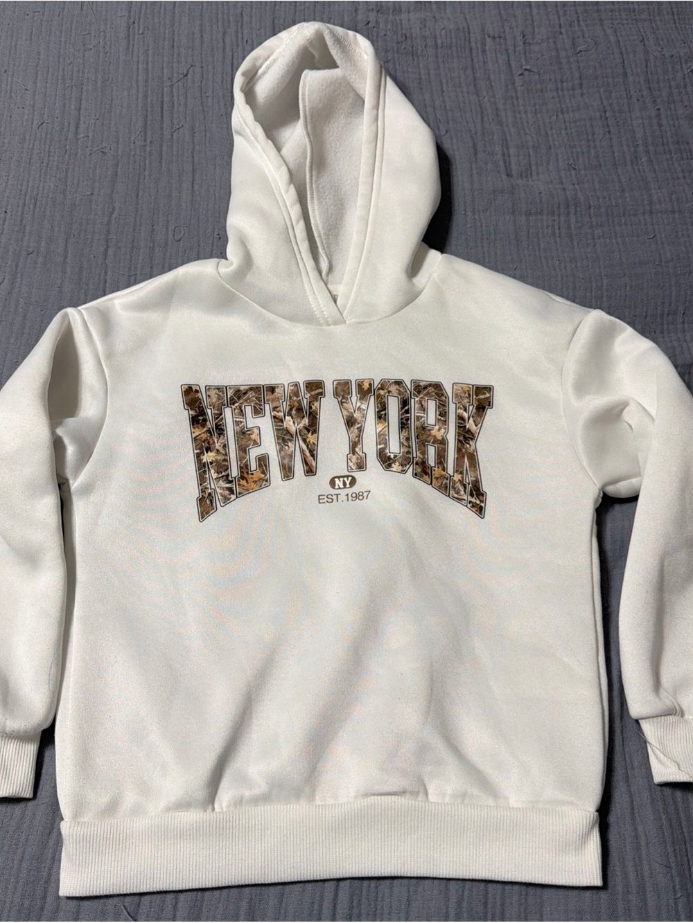 SHEIN Kids White New York Camo Tree Hoodie Sweatshirt Size 9Y